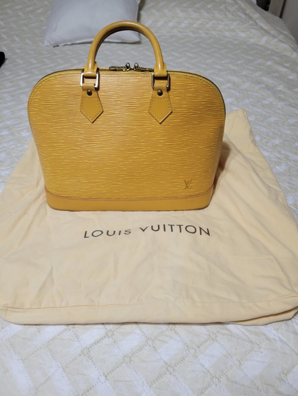 Louis Vuitton Epi Alma PM In Tassil Yellow Leather